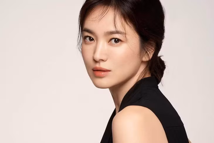 Cuộc sống của dàn sao 'Hậu Duệ Mặt Trời' hiện ra sao? ảnh 5 Cuoc song cua dan sao 'Hau Due Mat Troi' hien ra sao? anh 5