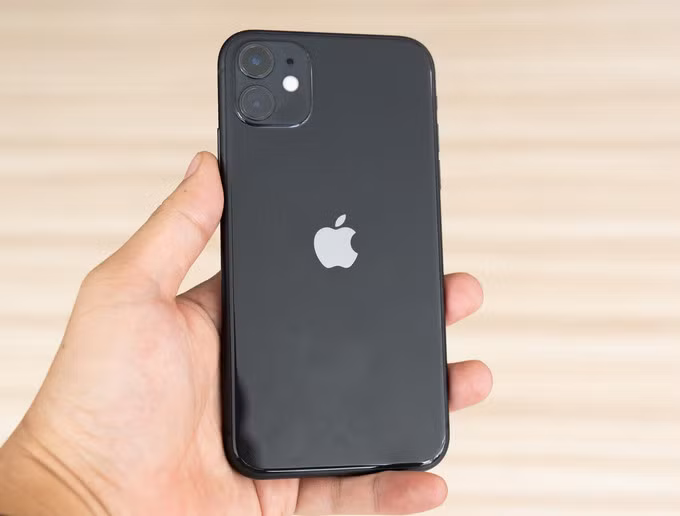iPhone 11. Ảnh: Huy Đức