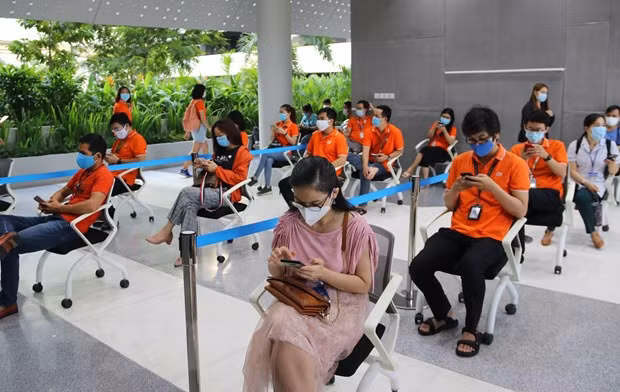 Bo truong Bo Y te: Dich COVID-19 tai phia Nam rat dang lo ngai hinh anh 3