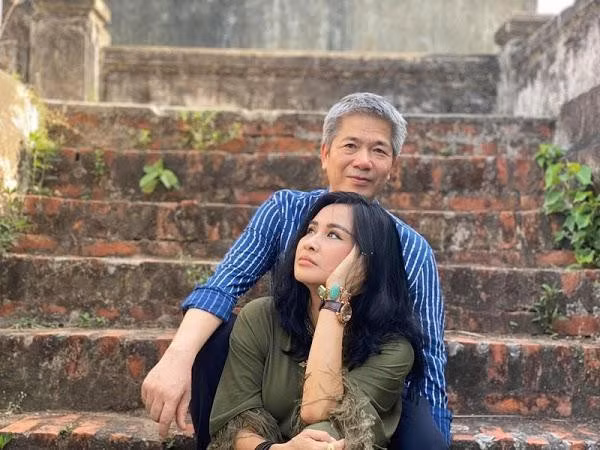 Với người bạn đời, Thanh Lam mang vẻ đẹp yếu đuối, cần chở che (Ảnh: Internet) Thanh Lam: Tình yêu làm cả hai cùng hay lên! ảnh 3