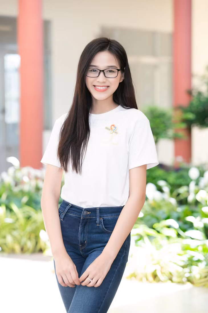 Đỗ Thị Hà: Tôi hơi buồn vì dịch Covid-19 hạn chế nhiều cơ hội của mình ảnh 2 Đỗ Thị Hà: Tôi hơi buồn vì dịch Covid-19 hạn chế nhiều cơ hội của mình ảnh 2