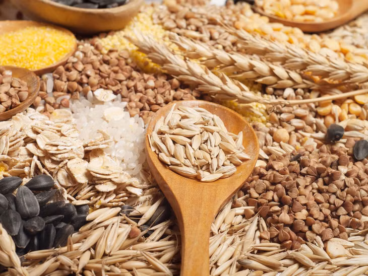 Ngũ cốc có đường hoặc đã tinh chế không phải lựa chọn tốt để ăn sáng mỗi ngày SHUTTERSTOCK