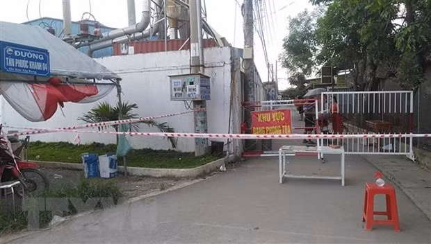 Binh Duong phong toa toan bo mot phuong voi 50.000 nguoi dan hinh anh 1