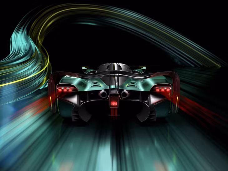 Thiết kế đuôi xe Aston Martin Valkyrie AMR Pro