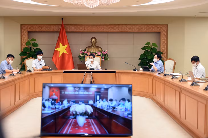 Toàn cảnh cuộc họp trực tuyến giữa Phó Thủ tướng Vũ Đức Đam, Trưởng Ban Chỉ đạo quốc gia phòng, chống dịch COVID-19 với tỉnh Đồng Nai về công tác phòng, chống dịch bệnh trên địa bàn. Ảnh: VGP/Đình Nam Toàn cảnh cuộc họp trực tuyến giữa Phó Thủ tướng Vũ Đức Đam, Trưởng Ban Chỉ đạo quốc gia phòng, chống dịch COVID-19 với tỉnh Đồng Nai về công tác phòng, chống dịch bệnh trên địa bàn. Ảnh: VGP/Đình Nam