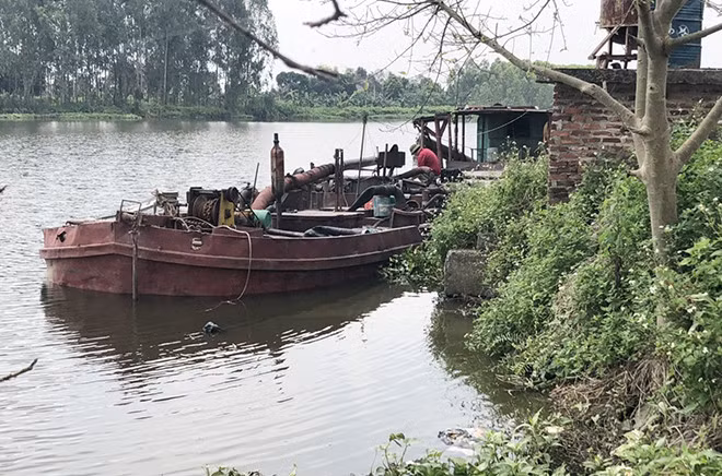 Nộp phạt gần 130 triệu đồng vì khai thác trái phép 60,8m3 cát ảnh 1