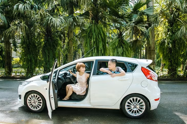 Hãy trải nghiệm thực tế trước khi quyết định mua xe