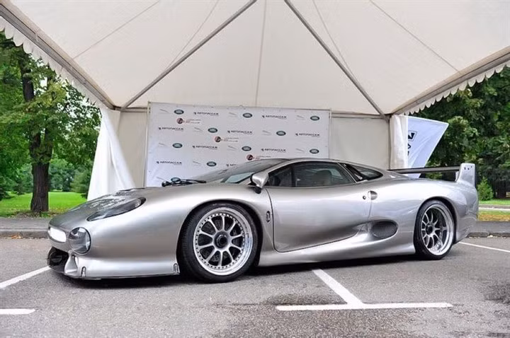 (Ảnh: Hotcars)