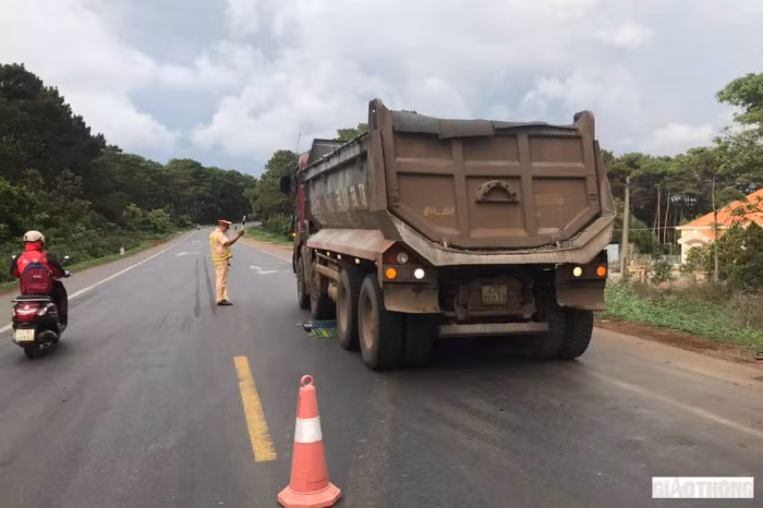 Đắk Lắk: Xử lý nhiều trường hợp xe cơi nới, chở quá tải từ 100 đến 150% 1