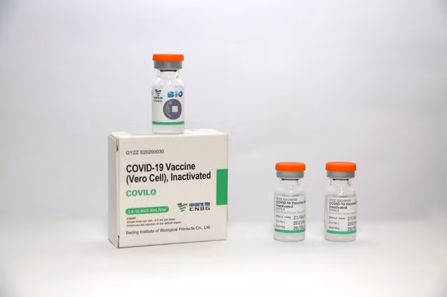 3 nhóm đối tượng ưu tiên tiêm vaccine của Sinopharm - Ảnh 1.