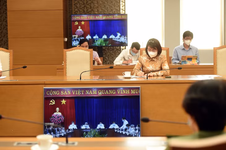 Công suất lấy mẫu, xét nghiệm, cách ly, điều trị của Bình Dương cần được tăng cường mới có thể đáp ứng được yêu cầu nếu dịch diễn biến căng thẳng hơn. Ảnh: VGP/Đình Nam Công suất lấy mẫu, xét nghiệm, cách ly, điều trị của Bình Dương cần được tăng cường mới có thể đáp ứng được yêu cầu nếu dịch diễn biến căng thẳng hơn. Ảnh: VGP/Đình Nam