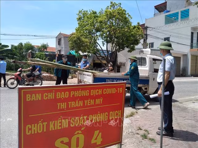 Hưng Yên phát hiện thêm 2 trường hợp dương tính với SARS-CoV-2 - Ảnh 1.