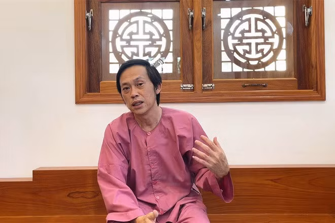 Nghệ sĩ Hoài Linh xin lỗi và giải đáp những thắc mắc của khán giả về chuyện từ thiện.