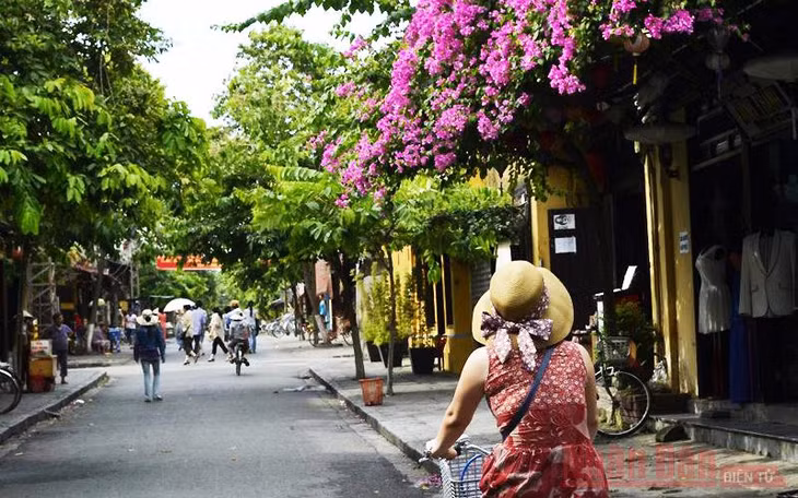 Hội An - top mười thành phố không có ô-tô đẹp nhất thế giới ảnh 1