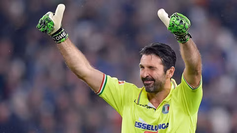 Buffon trở lại Parma để đến World Cup ảnh 1