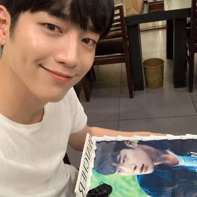 7 mỹ nam đứng đầu K-pop do các bác sĩ thẩm mỹ chọn ảnh 3