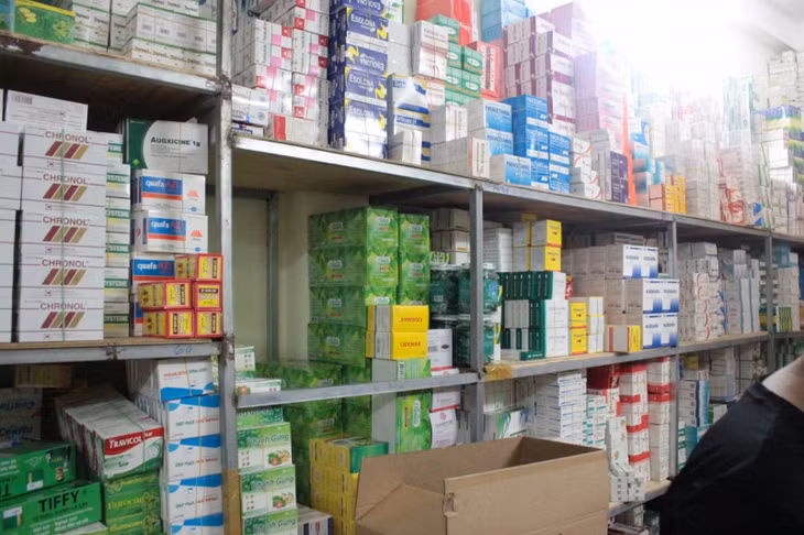 Nhiều loại thuốc tân dược giả bị phát hiện.