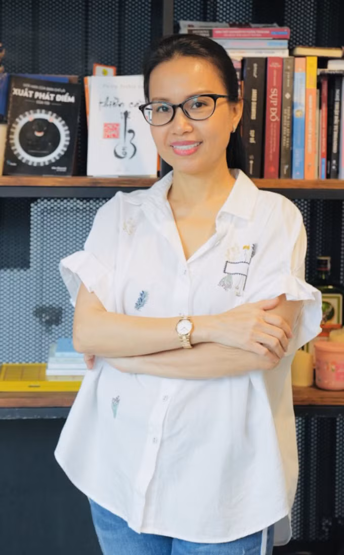 Ca sĩ Cẩm Ly trong buổi phỏng vấn tại TP HCM, ngày 16/7. Ảnh: Hoàng Dung