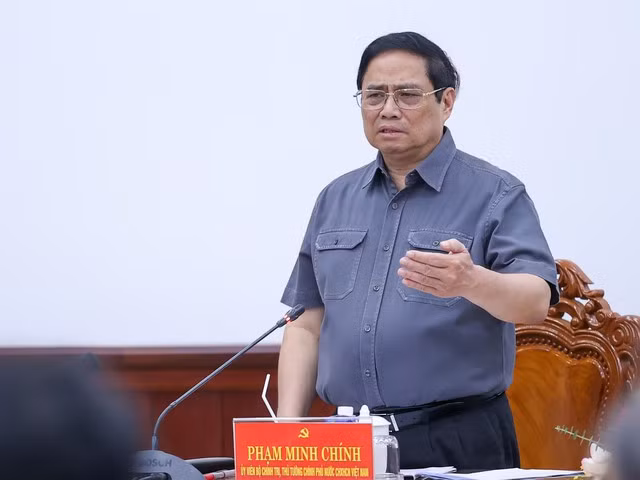 Thủ tướng Phạm Minh Chính: Tập trung chỉ đạo công tác định giá đất, quyết định giá đất theo thẩm quyền, không lòng vòng, không gây phiền hà, chậm trễ.