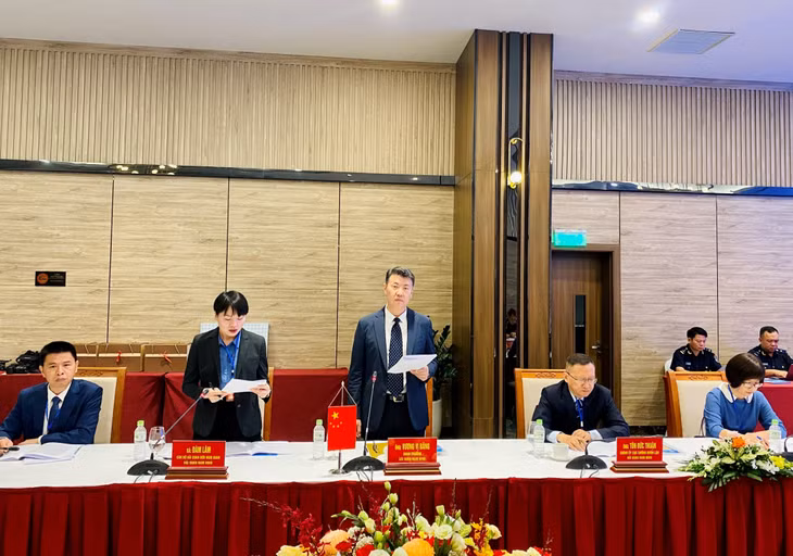 Ông Vương Vị Băng, Trưởng Hải quan Nam Ninh (Trung Quốc), Trưởng đoàn Hội đàm của Hải quan Nam Ninh đánh giá cao những kết quả hợp tác đạt được của các bên trong thời gian qua và đưa ra những nội dung thảo luận tại Hội đàm "Hai nước bốn bên" lần thứ 9.
