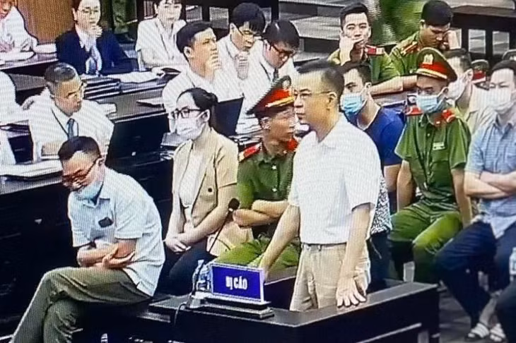 Bị cáo Đào Minh Dương, Chủ tịch HĐQT Công ty Vijasun khai báo tại phiên tòa.