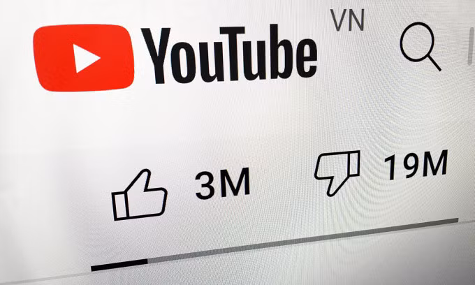 Số lượt dislike sẽ được ẩn trên toàn bộ video YouTube thời gian tới. Ảnh: Lưu Quý