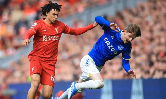 Everton chỉ chuyền 32 đường trong hiệp một với Liverpool, ít nhất ở Ngoại hạng Anh từ tháng 11/2006. Ảnh: Liverpoolfc