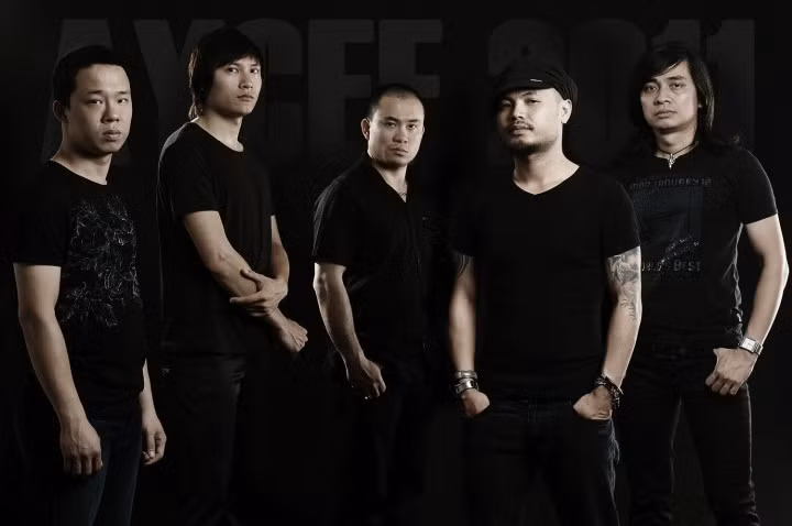 Bức Tường là ký ức, tuổi trẻ của nhiều thế hệ khán giả yêu nhạc rock.