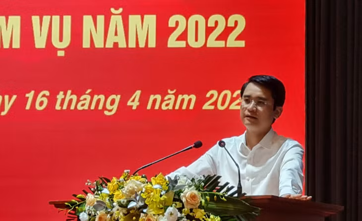 Đồng chí Phạm Văn Thành, Phó Chủ tịch UBND tỉnh phát biểu chỉ đạo tại hội nghị.