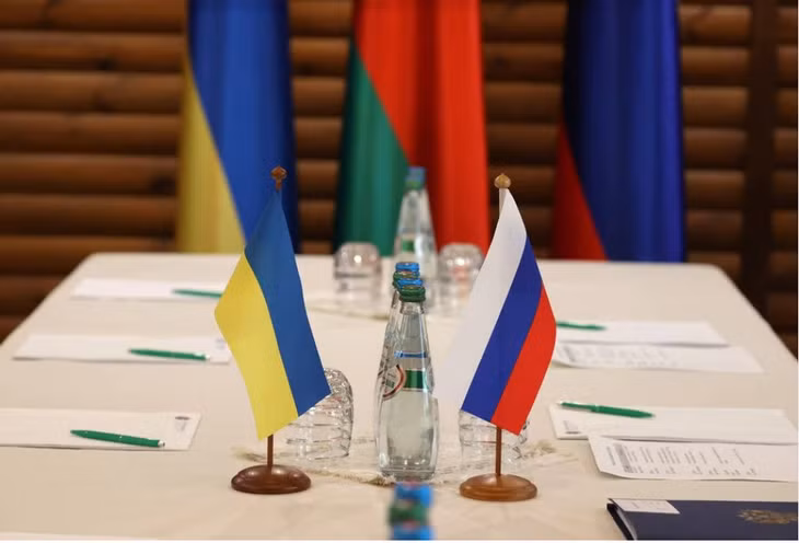 Hungary và Ukraine đang bất đồng về quan điểm liên quan đến Nga. Ảnh: Reuters
