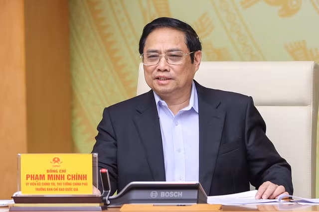 Thủ tướng Phạm Minh Chính nêu rõ, nhờ kiểm soát tốt dịch bệnh, chúng ta đẩy mạnh phục hồi và phát triển kinh tế - xã hội, đạt kết quả tích cực trên tất cả các lĩnh vực, yên tâm mở cửa lại trường học, du lịch phù hợp với tình hình. Ảnh: VGP/Nhật Bắc
