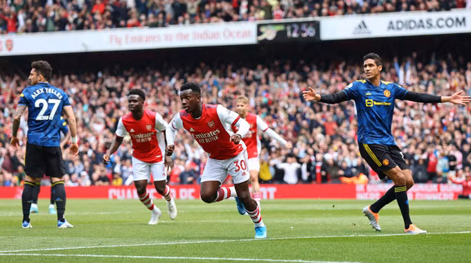 Trận thua trước Arsenal khiến MU gần như không còn cơ hội vào top 4