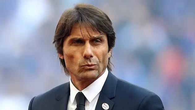 Tottenham vẫn còn đó cơ hội vượt mặt Pháo thủ.