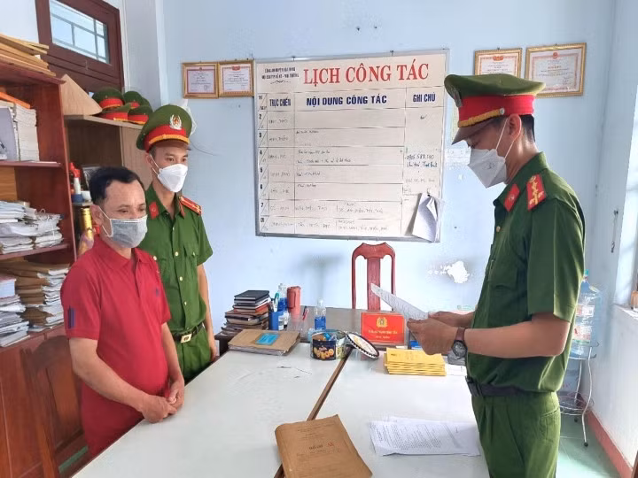 Phan Đức bị khởi tố, bắt tạm giam.