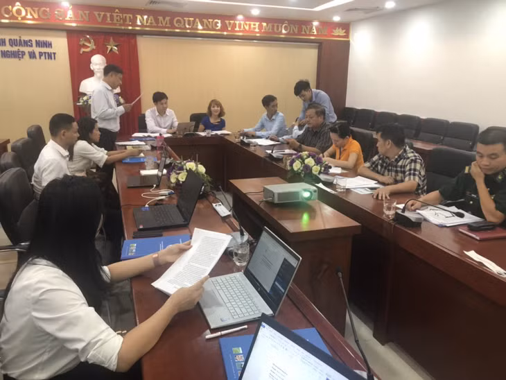Các ngành, đơn vị liên quan trao đổi, chia sẻ xây dựng kế hoạch chi tiết thực hiện dự án.