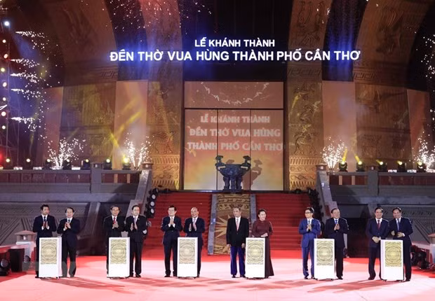 Phat bieu cua Chu tich nuoc tai le khanh thanh Den tho Vua Hung hinh anh 2