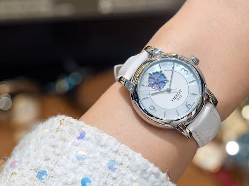 4 lý do nhất định bạn phải sở hữu một chiếc đồng hồ chính hãng ảnh 2