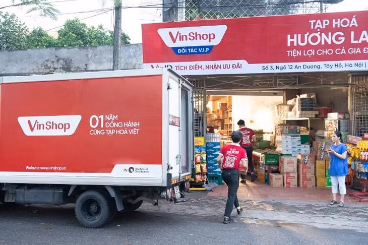 VinShop trở thành công cụ làm giàu của nhiều chủ tạp hóa.