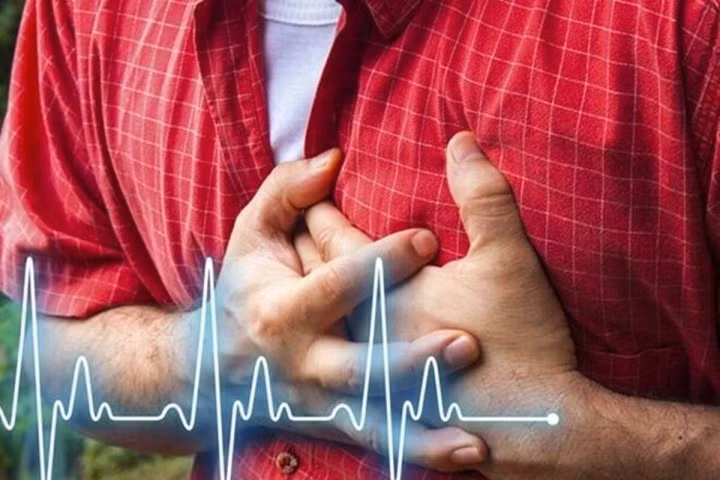 Bỏ bữa sáng làm tăng nguy cơ bị nhồi máu cơ tim.