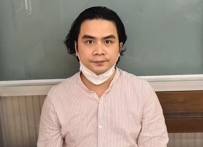 Hán Vũ Hải tại cơ quan điều tra. Ảnh: Nhật Vy