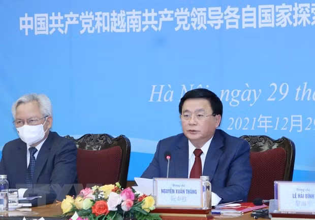 Dang Cong san Viet Nam va Trung Quoc tang cuong trao doi ly luan hinh anh 1