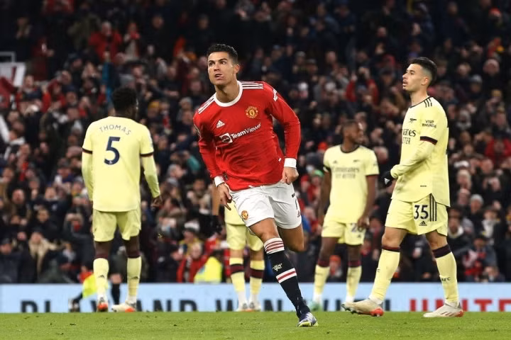 Ronaldo nguy cơ lỡ trận ra mắt HLV Rangnick.
