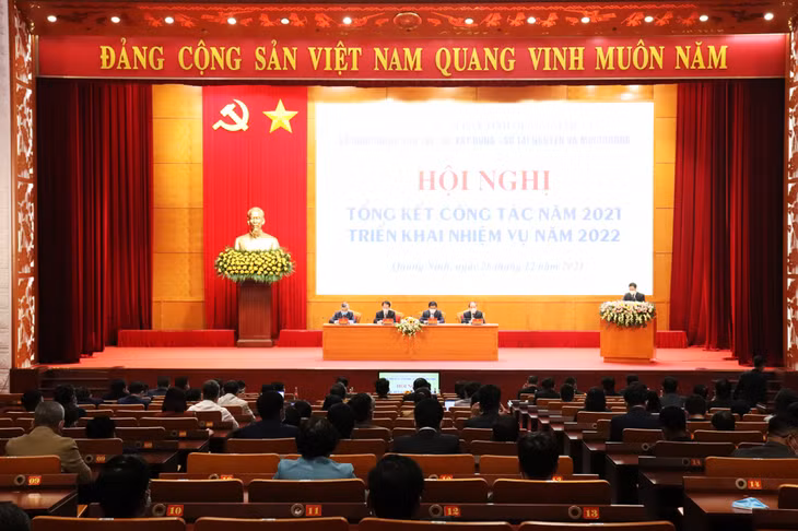 Quang cảnh hội nghị.