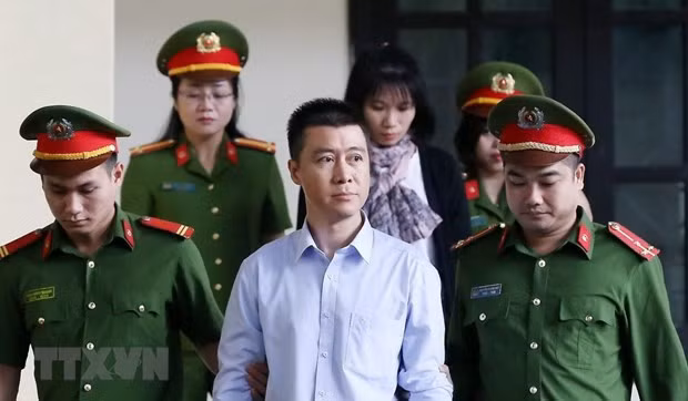 Phu Tho: Ky luat 4 can bo cong an lien quan den vu an Phan Sao Nam hinh anh 1