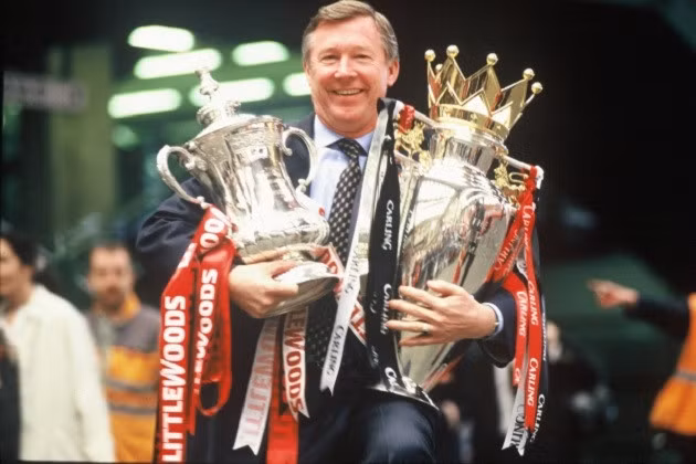 Sir Alex Ferguson là nhà cầm quân vĩ đại của Man Utd. Dù ông đã nghỉ hưu 8 năm, nhưng NHM Quỷ đỏ vẫn lưu dấu những kí ức đẹp về ông.