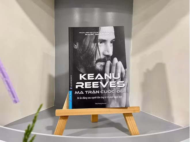Keanu Reeves - Ma trận cuộc đời được Tiki phân phối độc quyền.