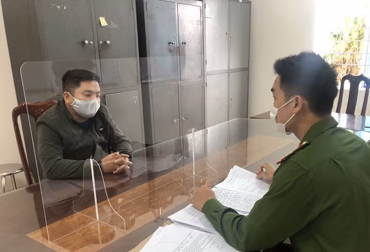 Đối tượng Hà Văn Ban tại Công an TP Gia Nghĩa.