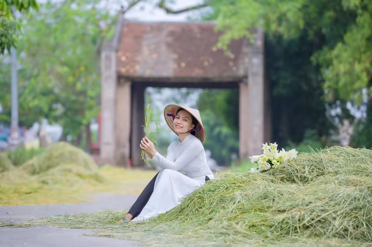 Về làng cổ Đường Lâm, ngắm cảnh yên bình khiến lòng người xao xuyến