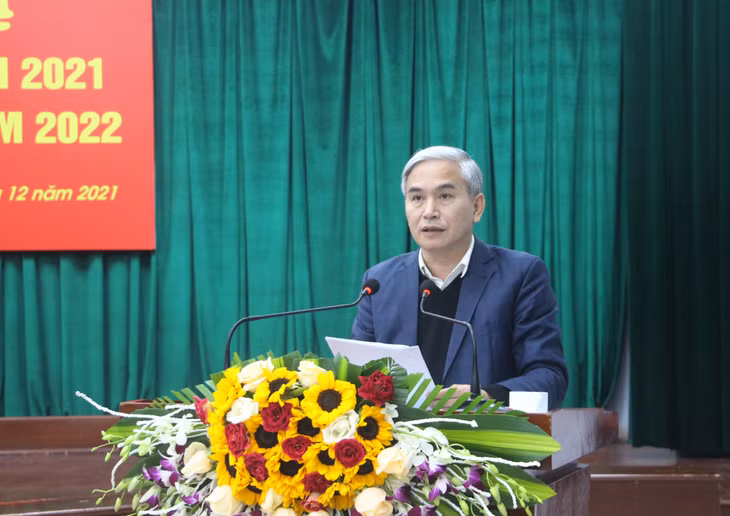 Đồng chí Vũ Anh Tuấn, Bí thư Đảng ủy Than Quảng Ninh, Phó Tổng Giám đốc Tập đoàn Công nghiệp Than - Khoáng sản Việt Nam, phát biểu khai mạc hội nghị.