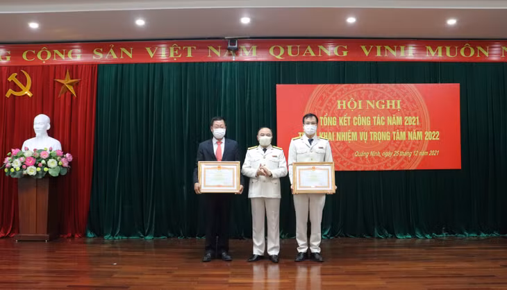 2 cá nhân của Cục Thuế tỉnh Quảng Ninh đã được nhận Bằng khen của Thủ tướng Chính phủ.